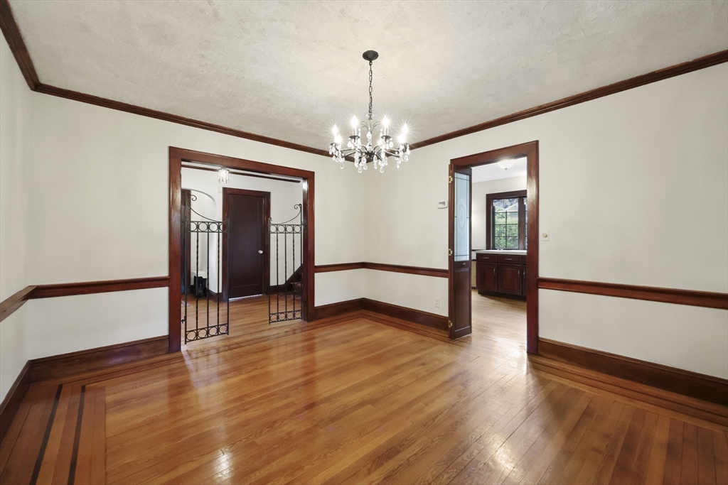 19 Harwich Road Longmeadow, MA 01106 - Photo 7 of 36