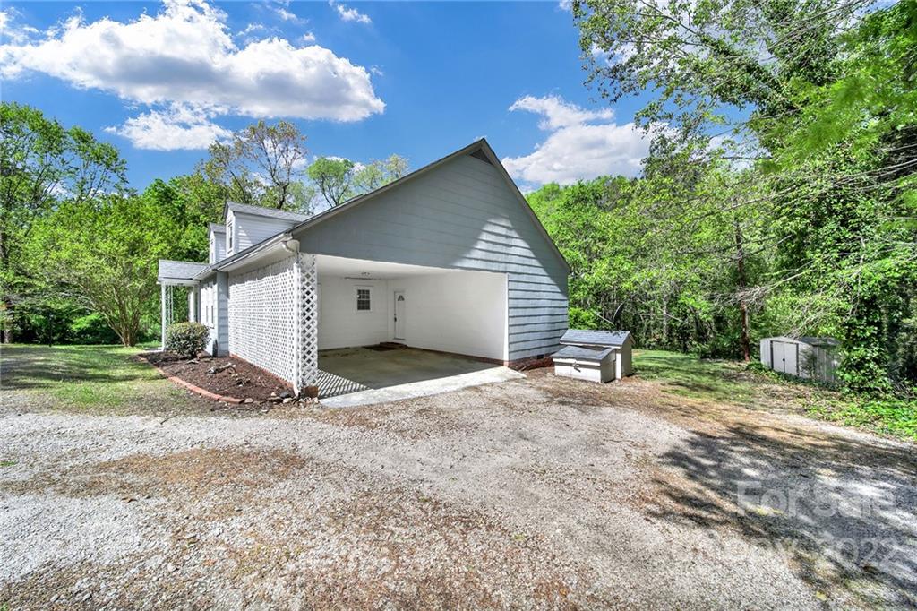 2241 Camp Creek Road Lancaster, SC 29720 - Photo 2 of 35 Gallery Image 2