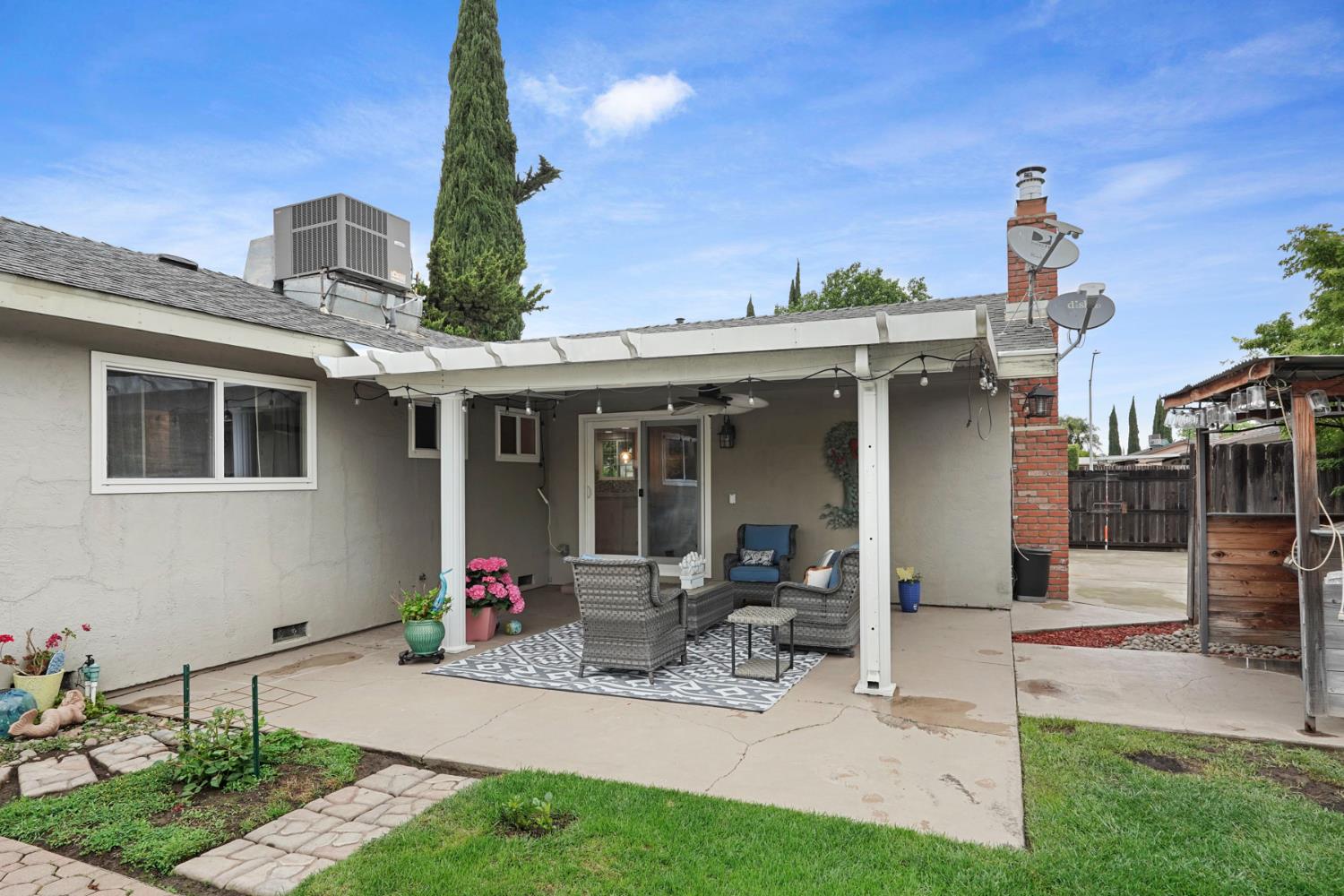 108 Ridge Drive Lodi, CA 95240 - Photo 32 of 42