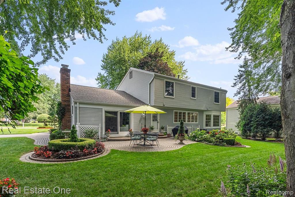 1391 Chestnut Lane Rochester Hills, MI 48309 - Photo 48 of 52
