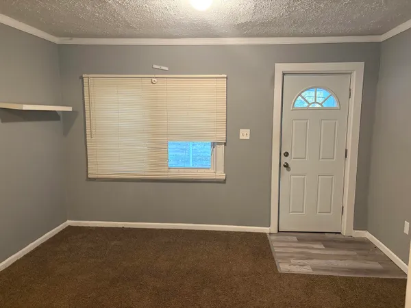 $118,000 | 1321 Applewood Avenue, Lincoln Park, MI 48146