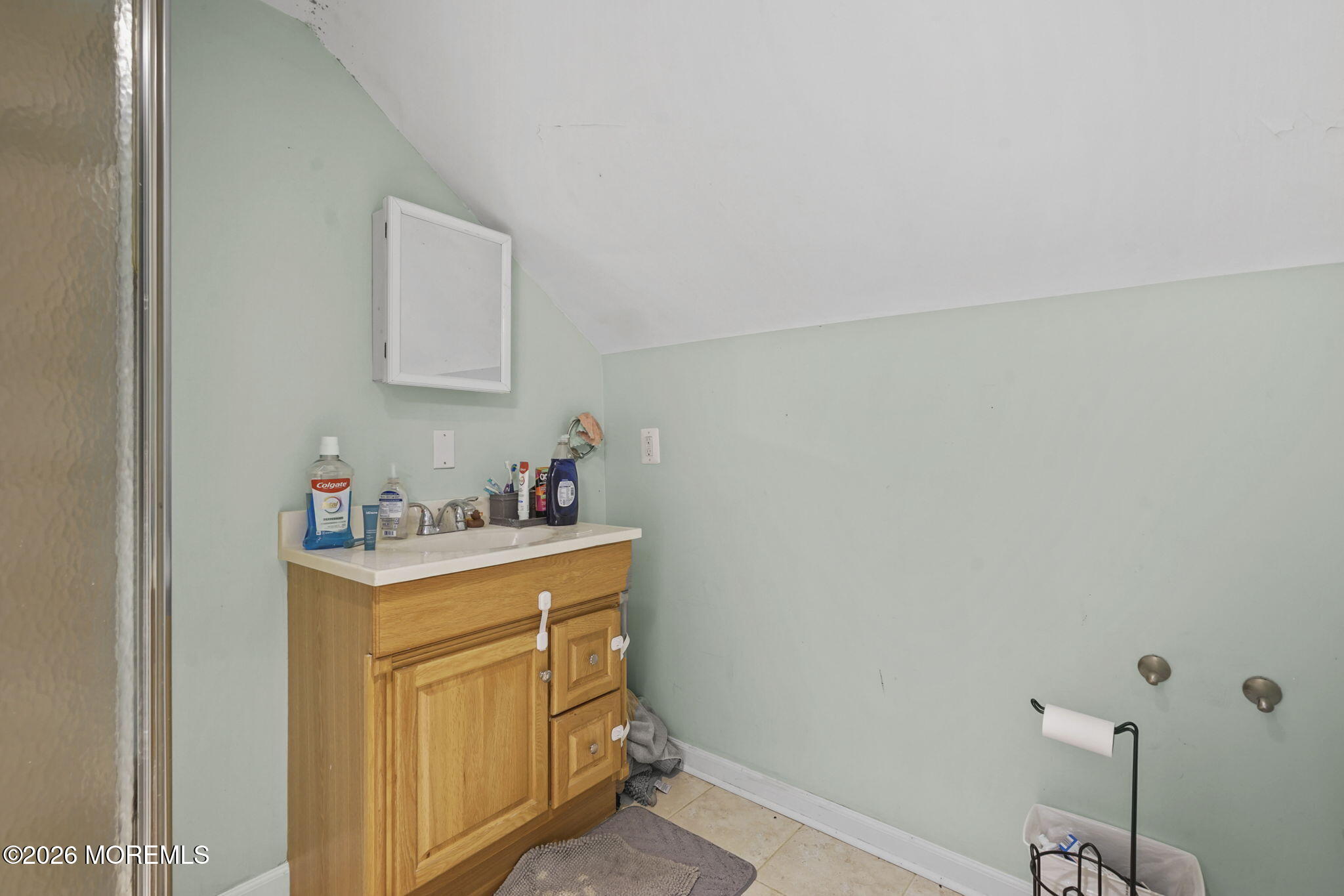 103 Main Street, Unit UPSTAIRS Keyport, NJ 07735 - Photo 22 of 27 Full Bath Common Bath #2