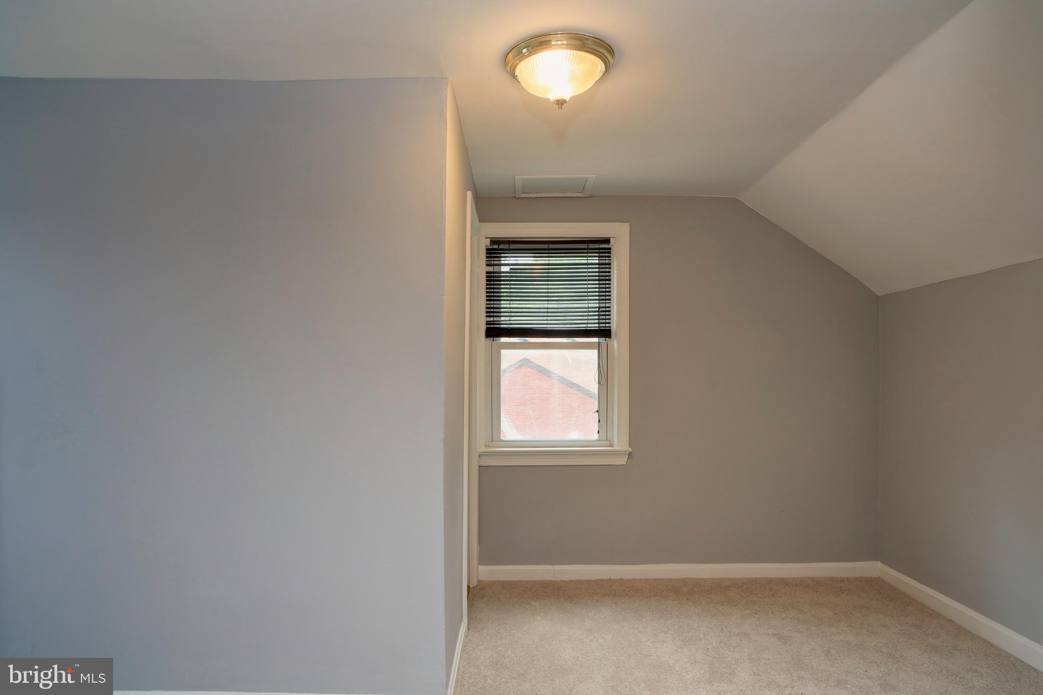 2010 Floral Park Road Clinton, MD 20735 - Photo 15 of 21 Bedroom 3 upstairs