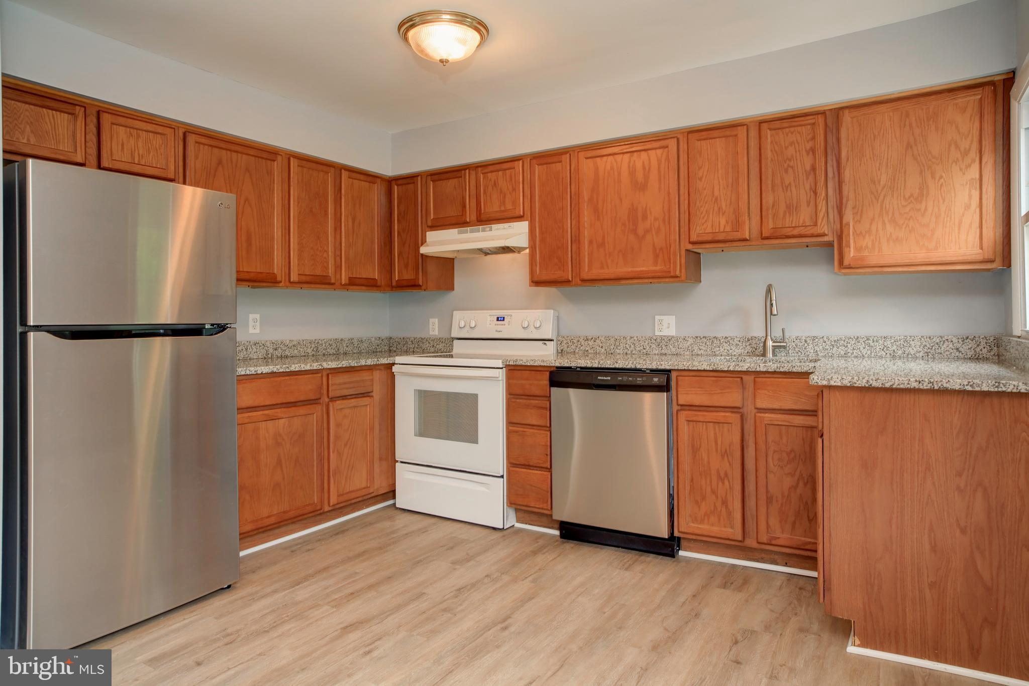2010 Floral Park Road Clinton, MD 20735 - Photo 8 of 21 Kitchen