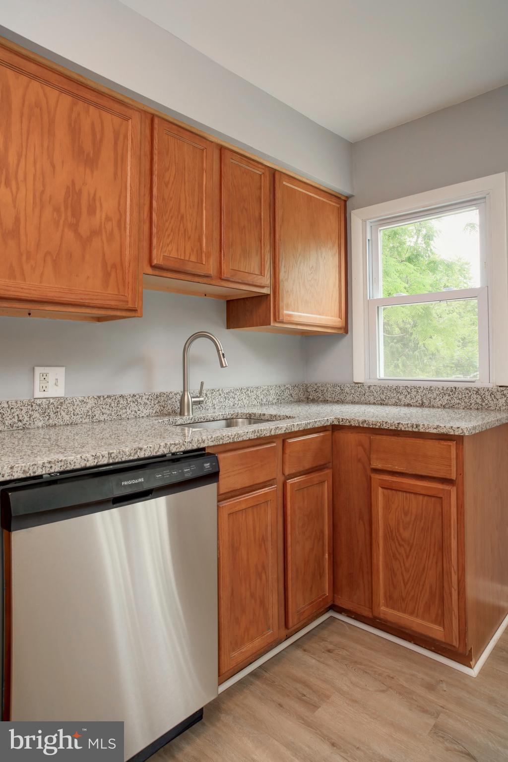 2010 Floral Park Road Clinton, MD 20735 - Photo 9 of 21 Kitchen