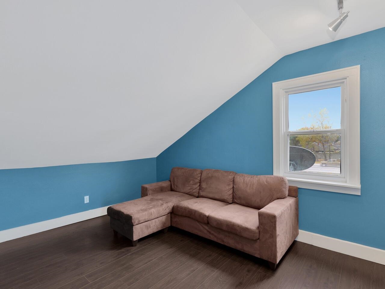 448 South Belmont Street Wichita, KS 67218 - Photo 20 of 36