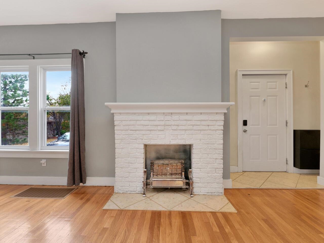 448 South Belmont Street Wichita, KS 67218 - Photo 6 of 36