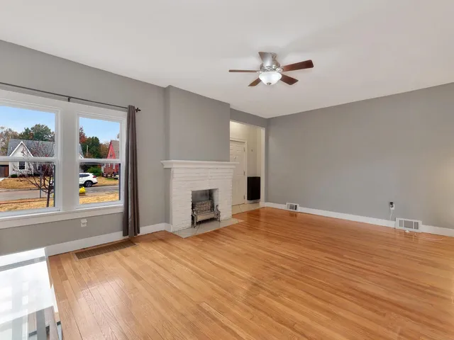 $259,000 | 448 South Belmont Street, Wichita, KS 67218