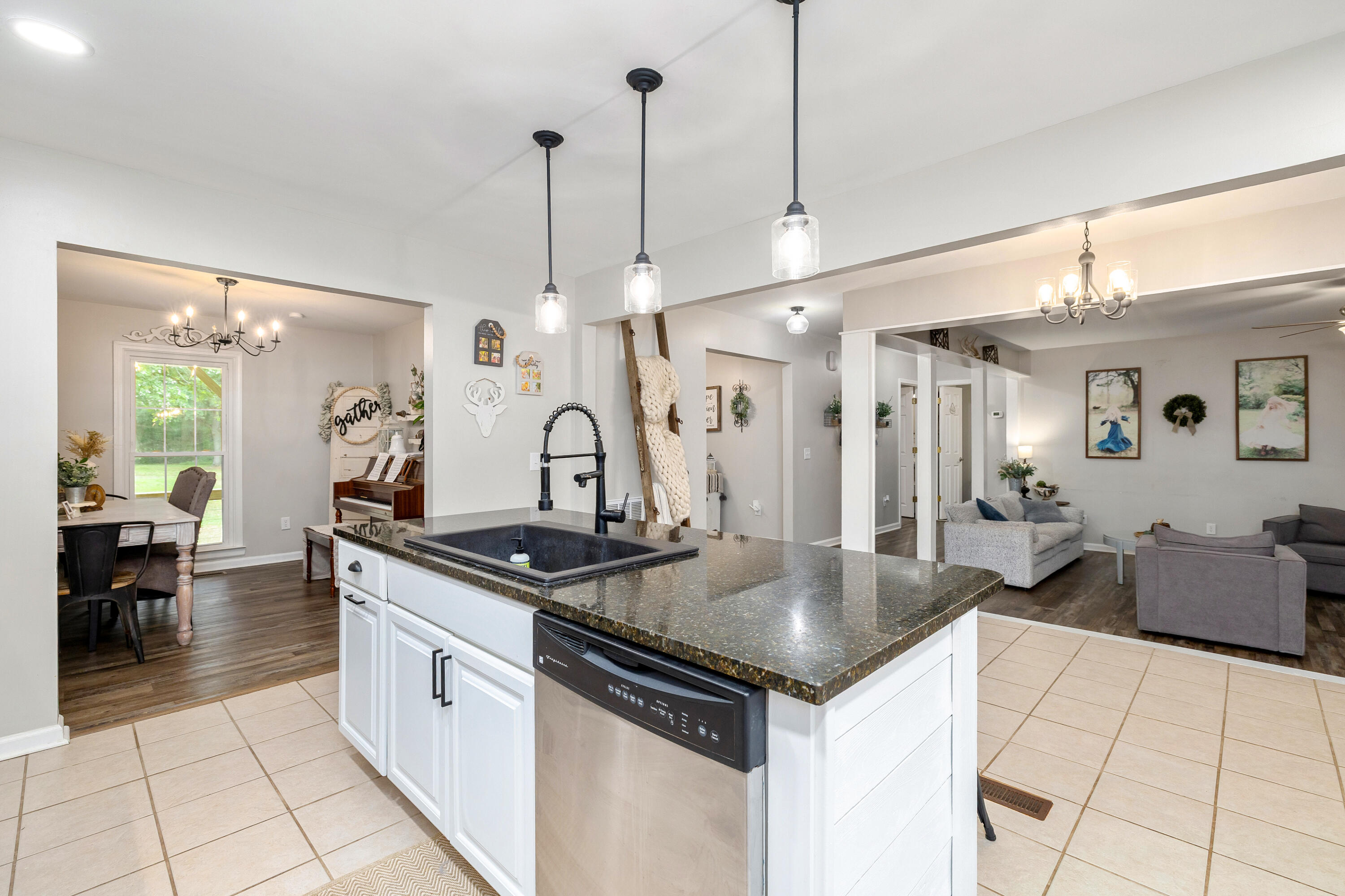1436 Britton Road Sumter, SC 29153 - Photo 17 of 71