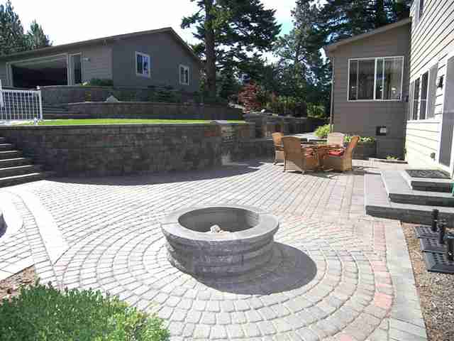 5811 South Dearborn Road Spokane, WA 99223 - Photo 8 of 9