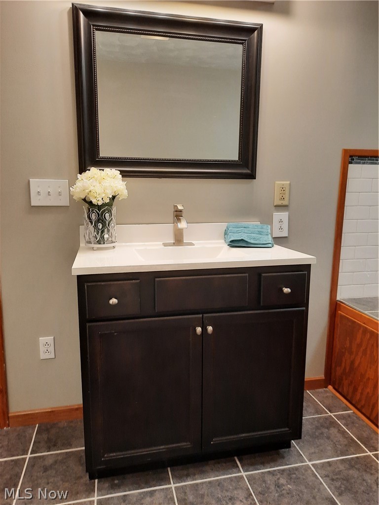 3611 Bloomfield Road Cambridge, OH 43725 - Photo 10 of 23 Gallery Image 10