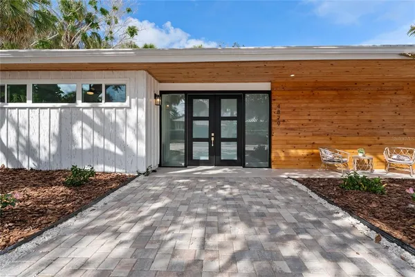 $15,000 | 4879 Commonwealth Drive, Sarasota, FL 34242