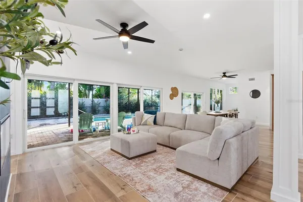 $15,000 | 4879 Commonwealth Drive, Sarasota, FL 34242