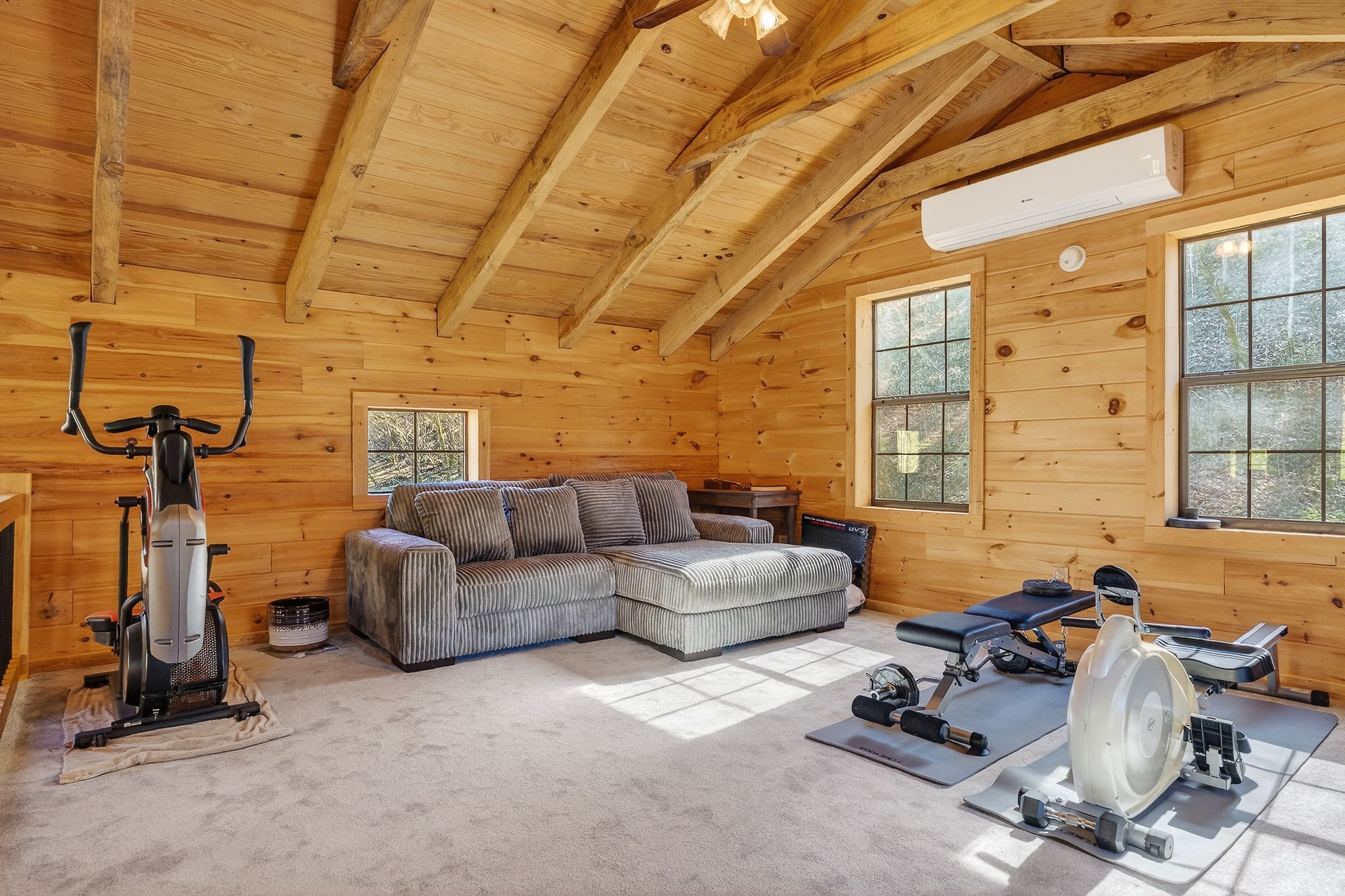 3331 Adamson Branch Road Liberty, TN 37095 - Photo 25 of 59 a living room with furniture a air conditioner vent and a window