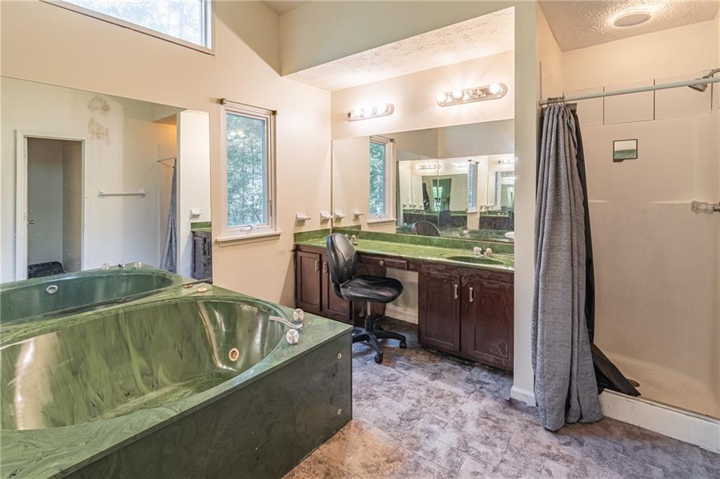 185 Windhaven Trail Southwest Atlanta, GA 30331 - Photo 15 of 27