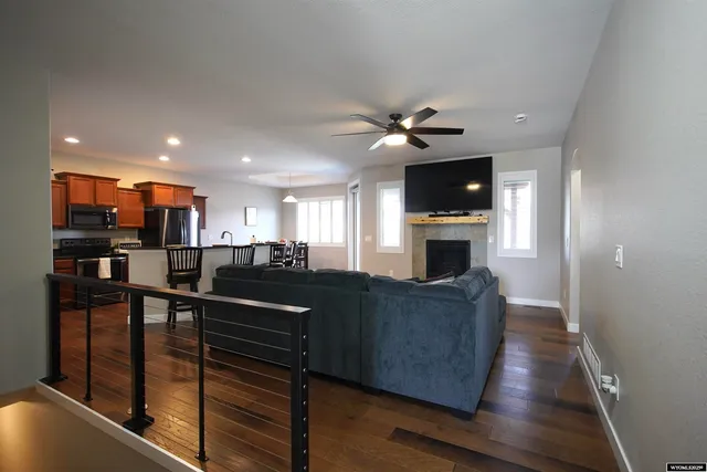 $500,000 | 2583 Grove Street, Casper, WY 82609