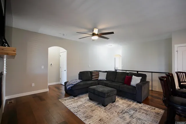 $500,000 | 2583 Grove Street, Casper, WY 82609