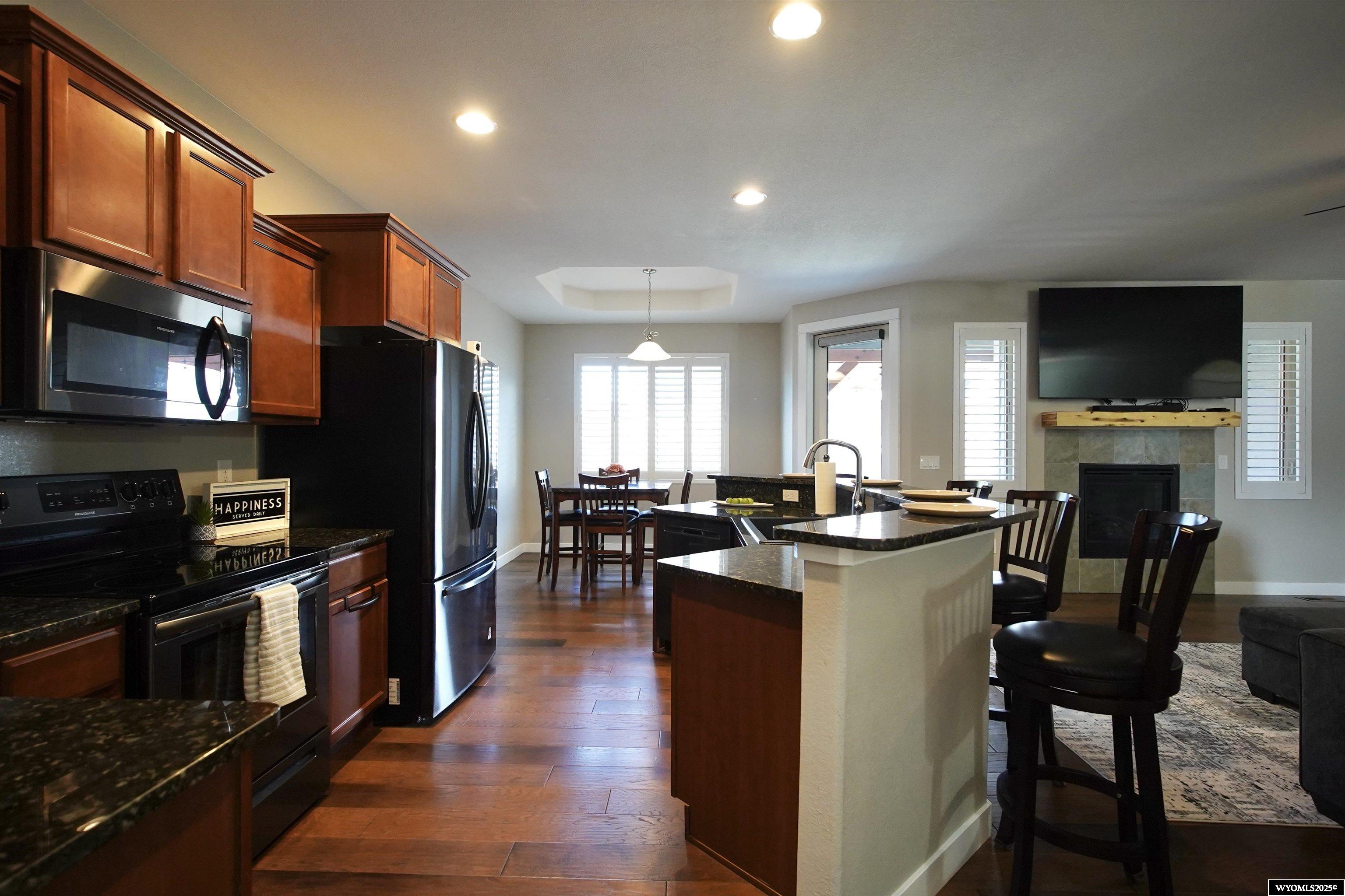 2583 Grove Street Casper, WY 82609 - Photo 3 of 36