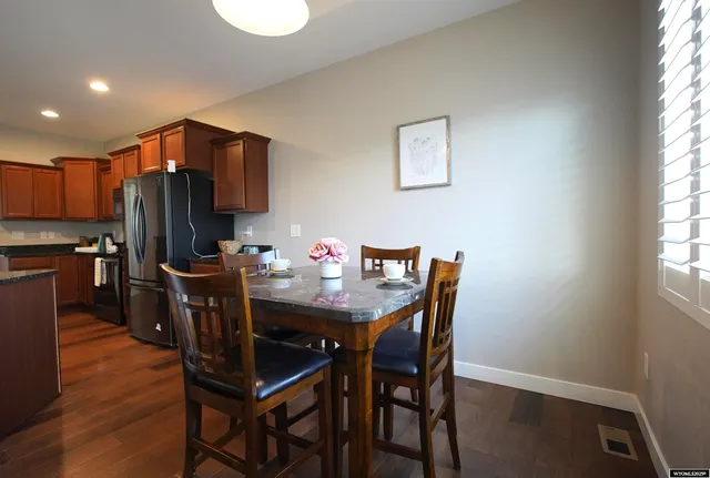 $500,000 | 2583 Grove Street, Casper, WY 82609