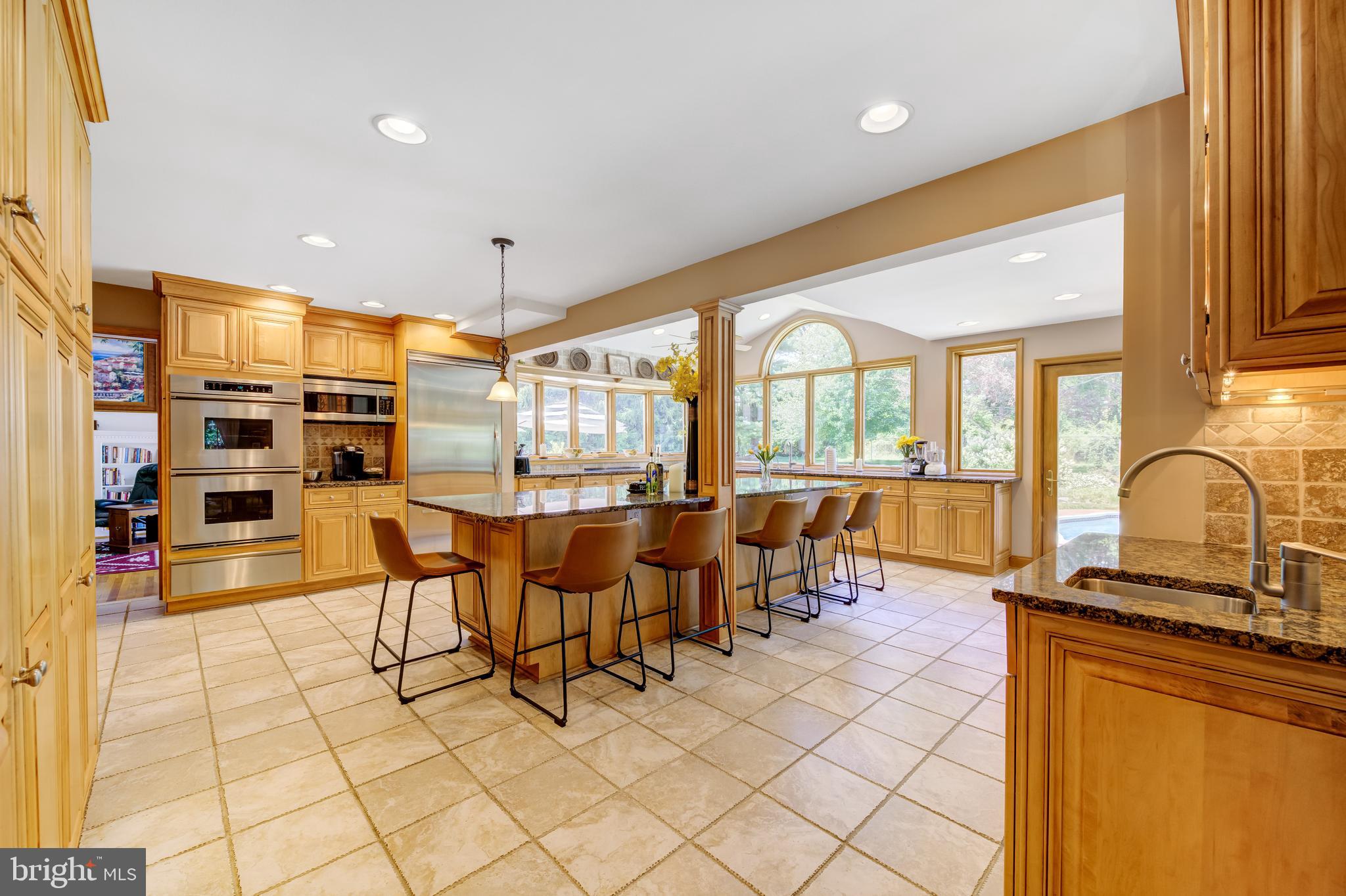 635 Thomas Jefferson Road Wayne, PA 19087 - Photo 5 of 34