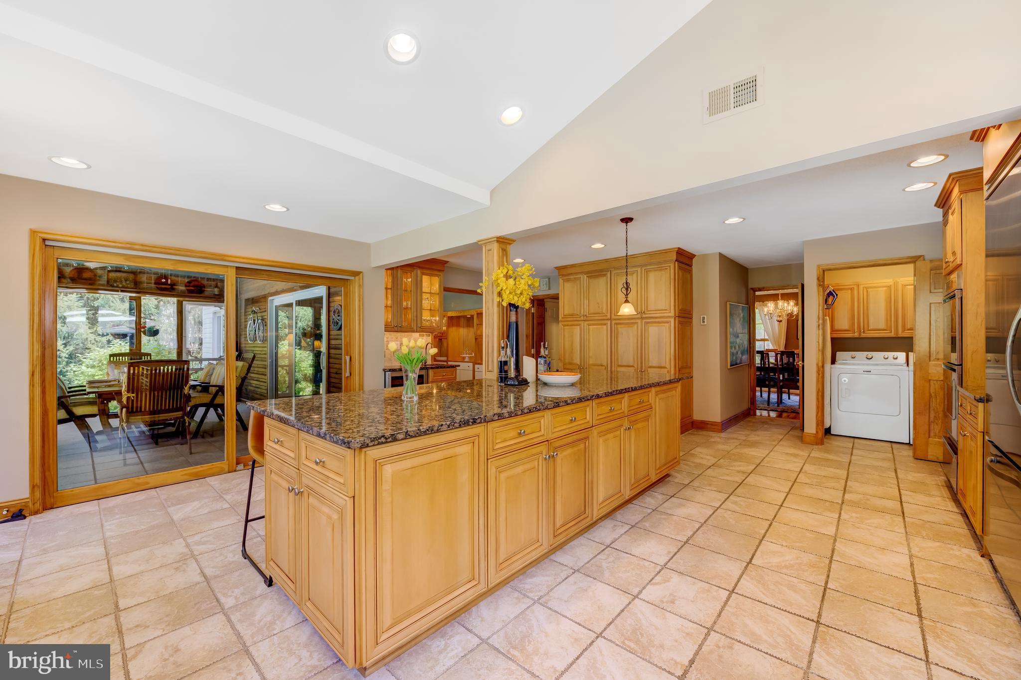 635 Thomas Jefferson Road Wayne, PA 19087 - Photo 8 of 34