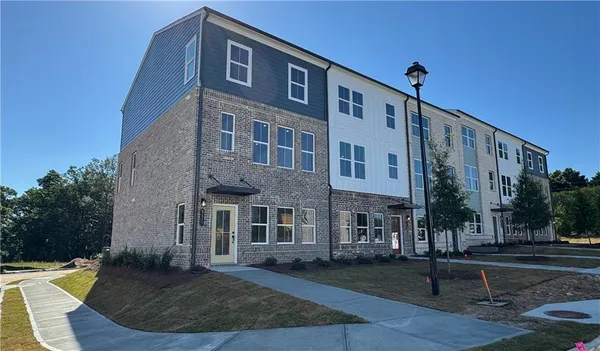 $2,400 | 3117 Willow Glade Trail, Lawrenceville, GA 30043
