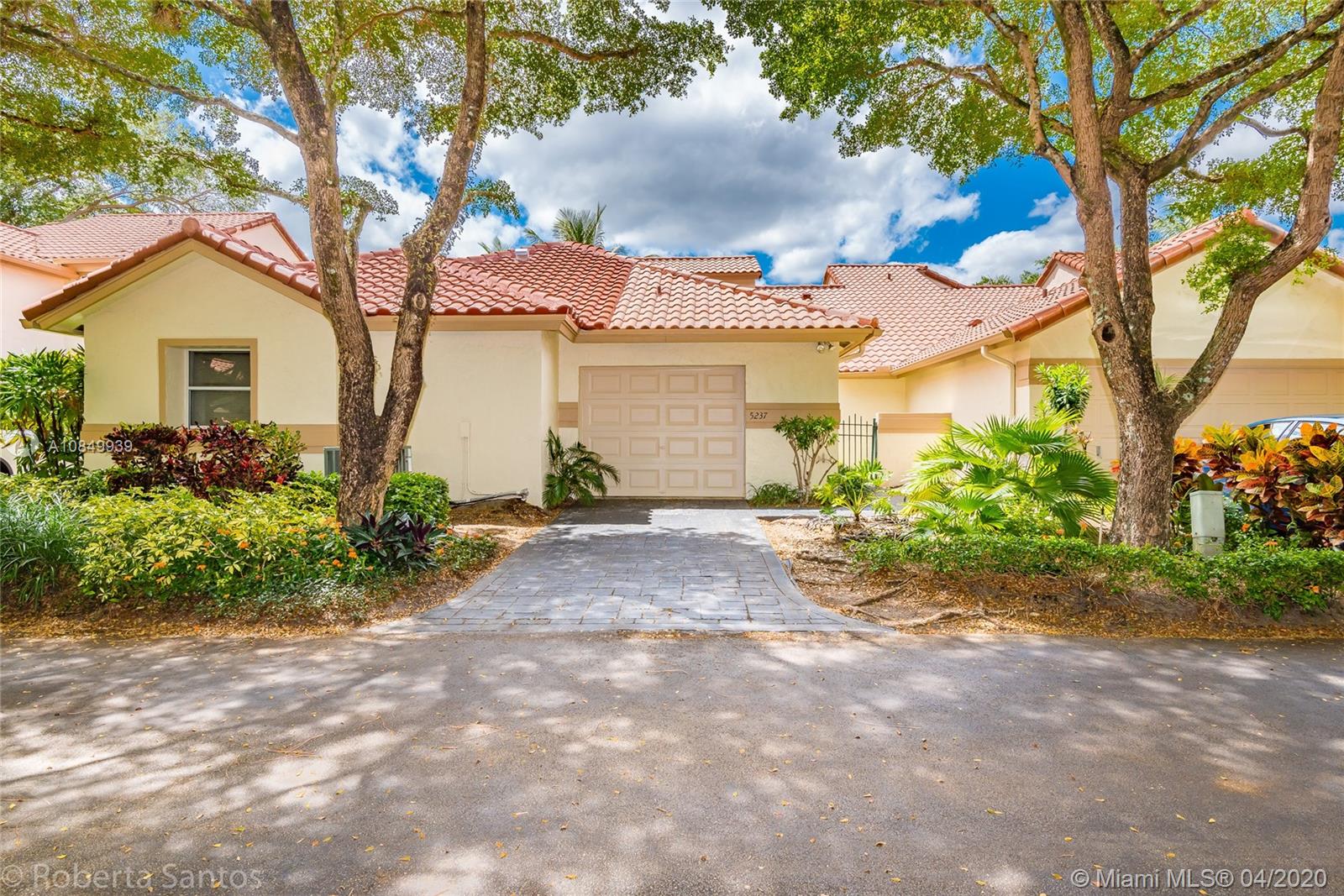 5237 Majorca Club Drive Boca Raton, FL 33486 - Photo 1 of 26 Gallery Image 1