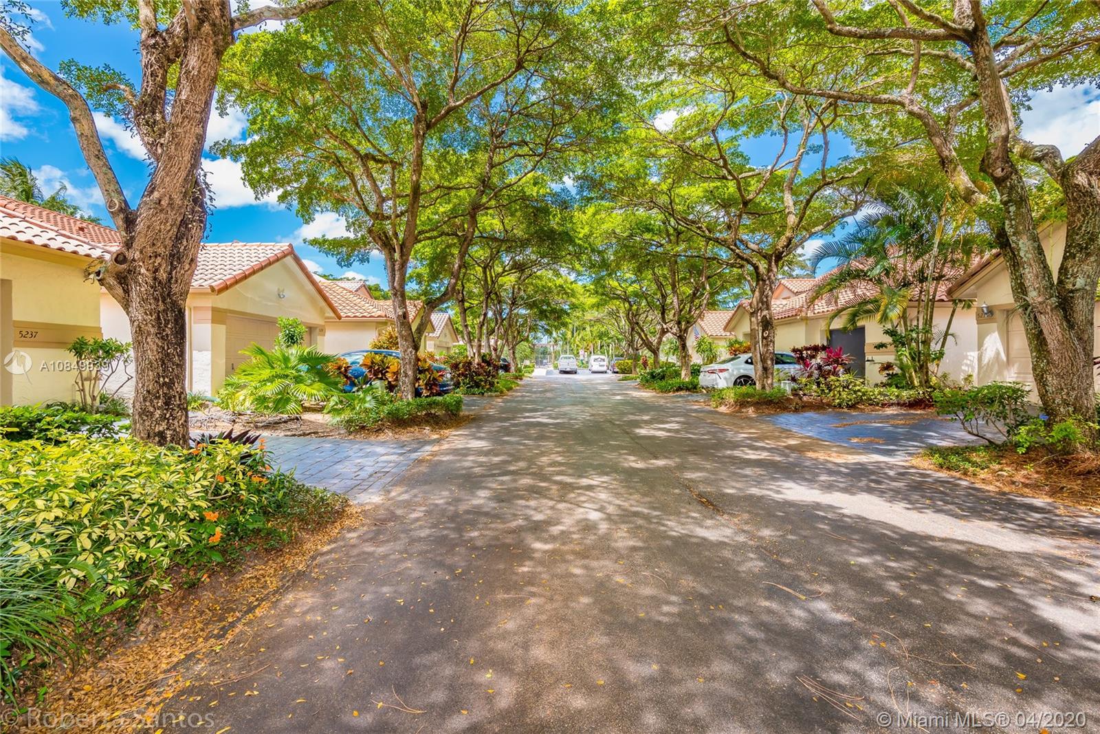 5237 Majorca Club Drive Boca Raton, FL 33486 - Photo 2 of 26 Gallery Image 2
