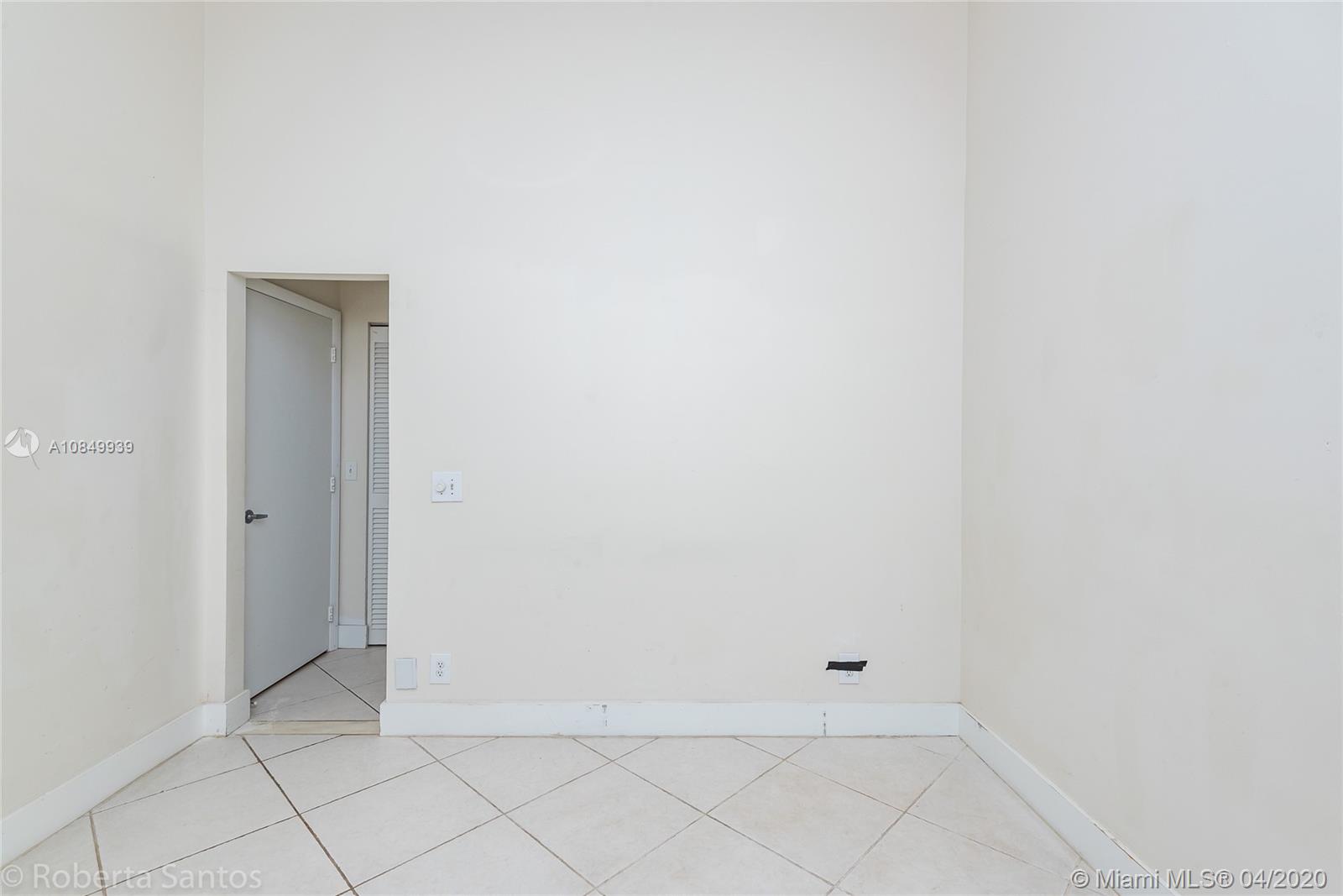 5237 Majorca Club Drive Boca Raton, FL 33486 - Photo 13 of 26 Gallery Image 13