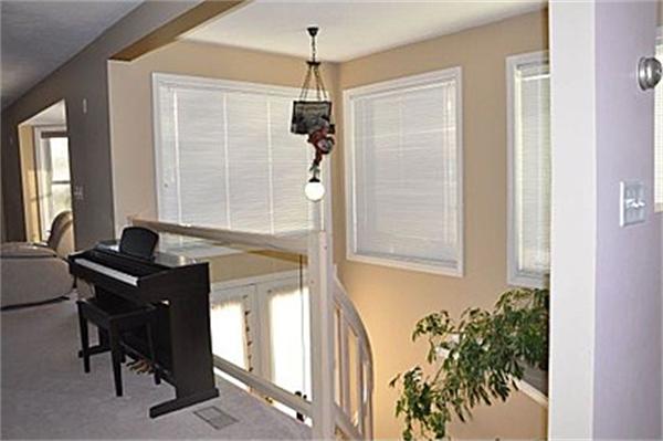 45 Half Crown Circle, Unit 45 Ashland, MA 01721 - Photo 11 of 19 a room that has a window and a table in it