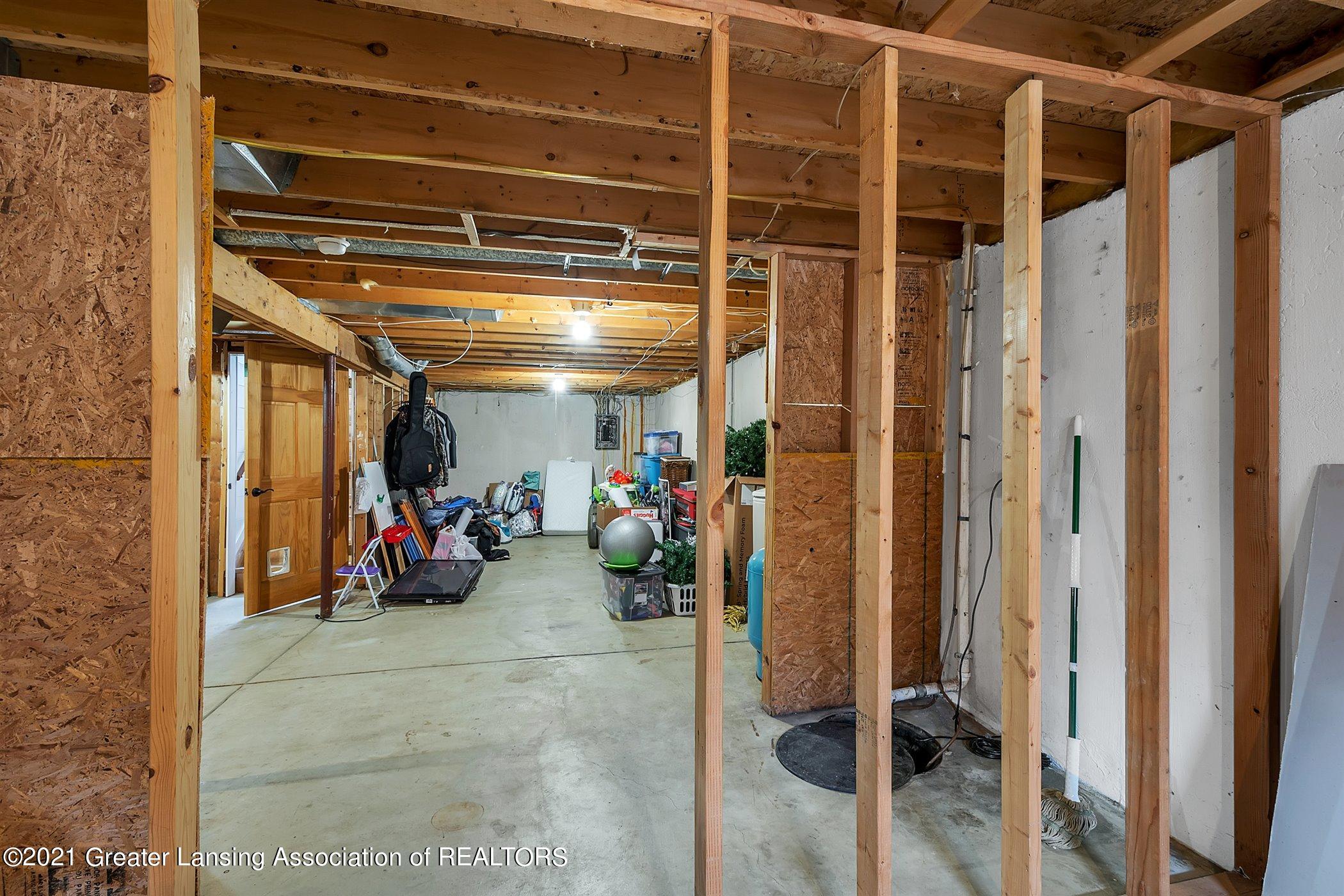 3150 Maurer Road Charlotte, MI 48813 - Photo 25 of 33 25-3150 Maurer Rd-Windowstill Real Estat