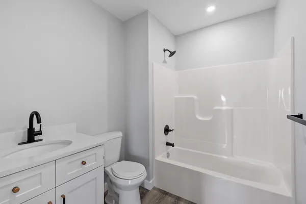 $2,450 | 631 Franklin Street, Unit 308, Worcester, MA 01604