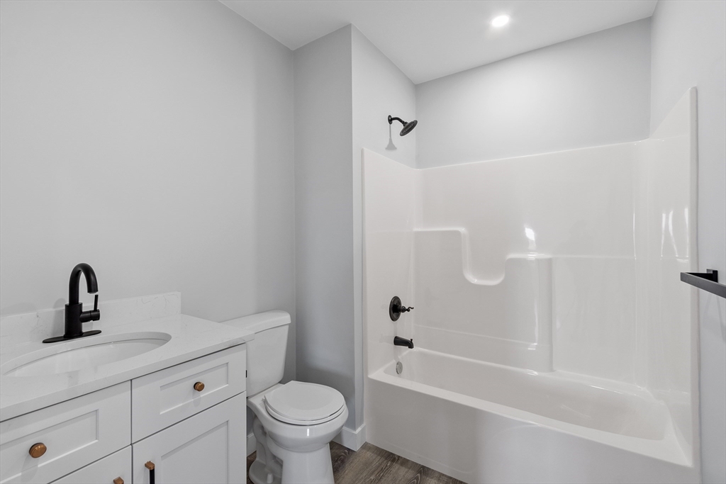 631 Franklin Street, Unit 308 Worcester, MA 01604 - Photo 20 of 42