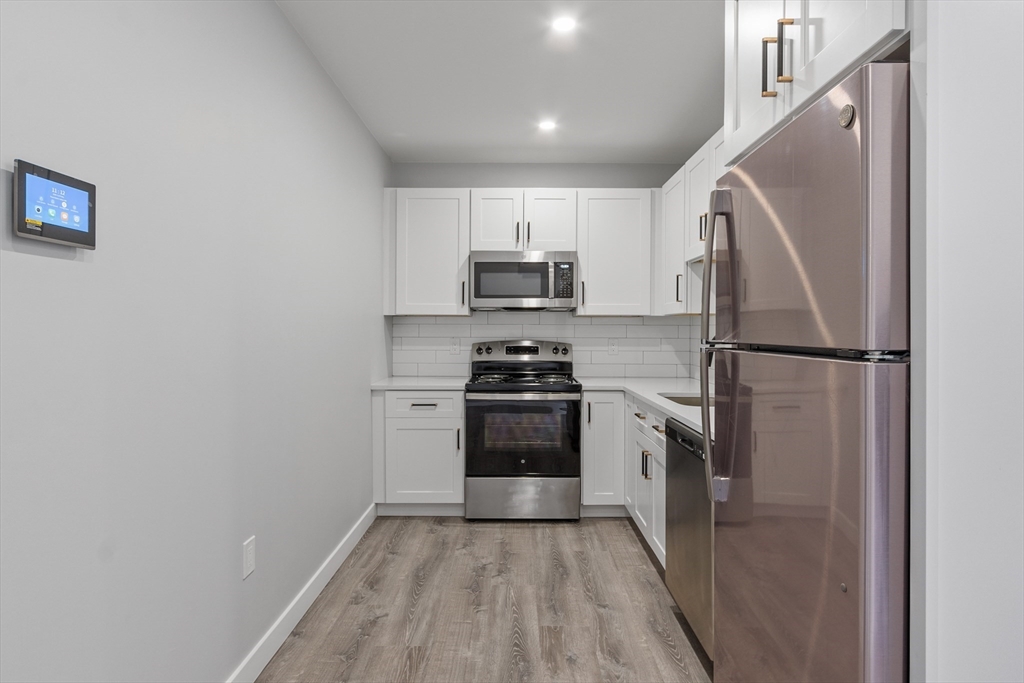 631 Franklin Street, Unit 308 Worcester, MA 01604 - Photo 4 of 42