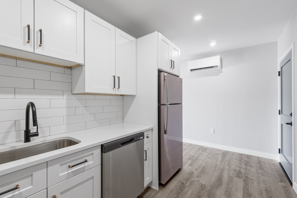 631 Franklin Street, Unit 308 Worcester, MA 01604 - Photo 6 of 42