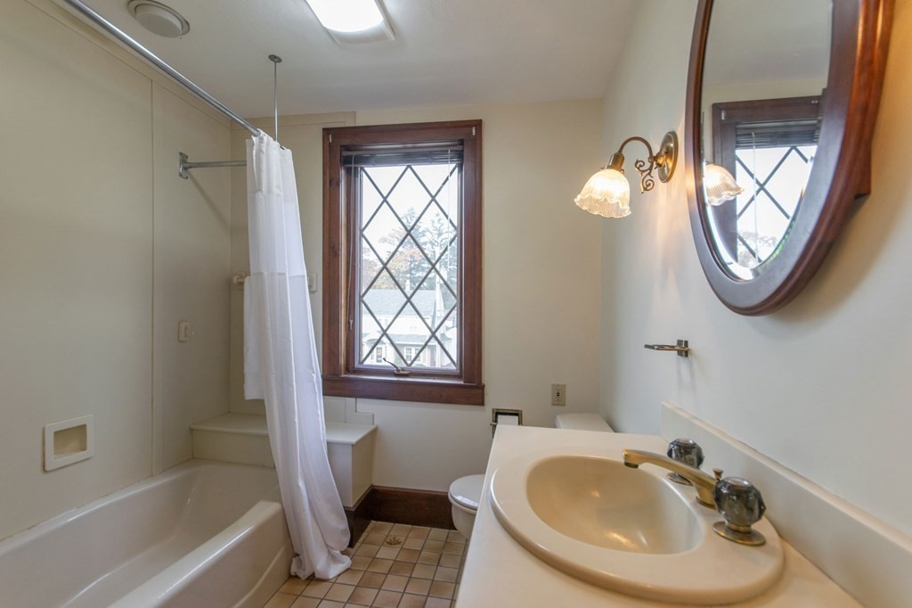 157 Wenonah Road Longmeadow, MA 01106 - Photo 27 of 41 Gallery Image 27