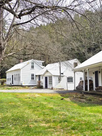 $349,900 | 30 Back Street, Newfane, VT 05345