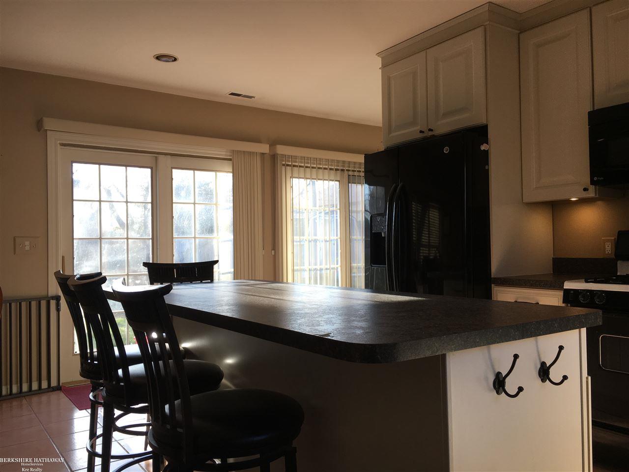 2981 Simpson Drive Rochester Hills, MI 48309 - Photo 9 of 39