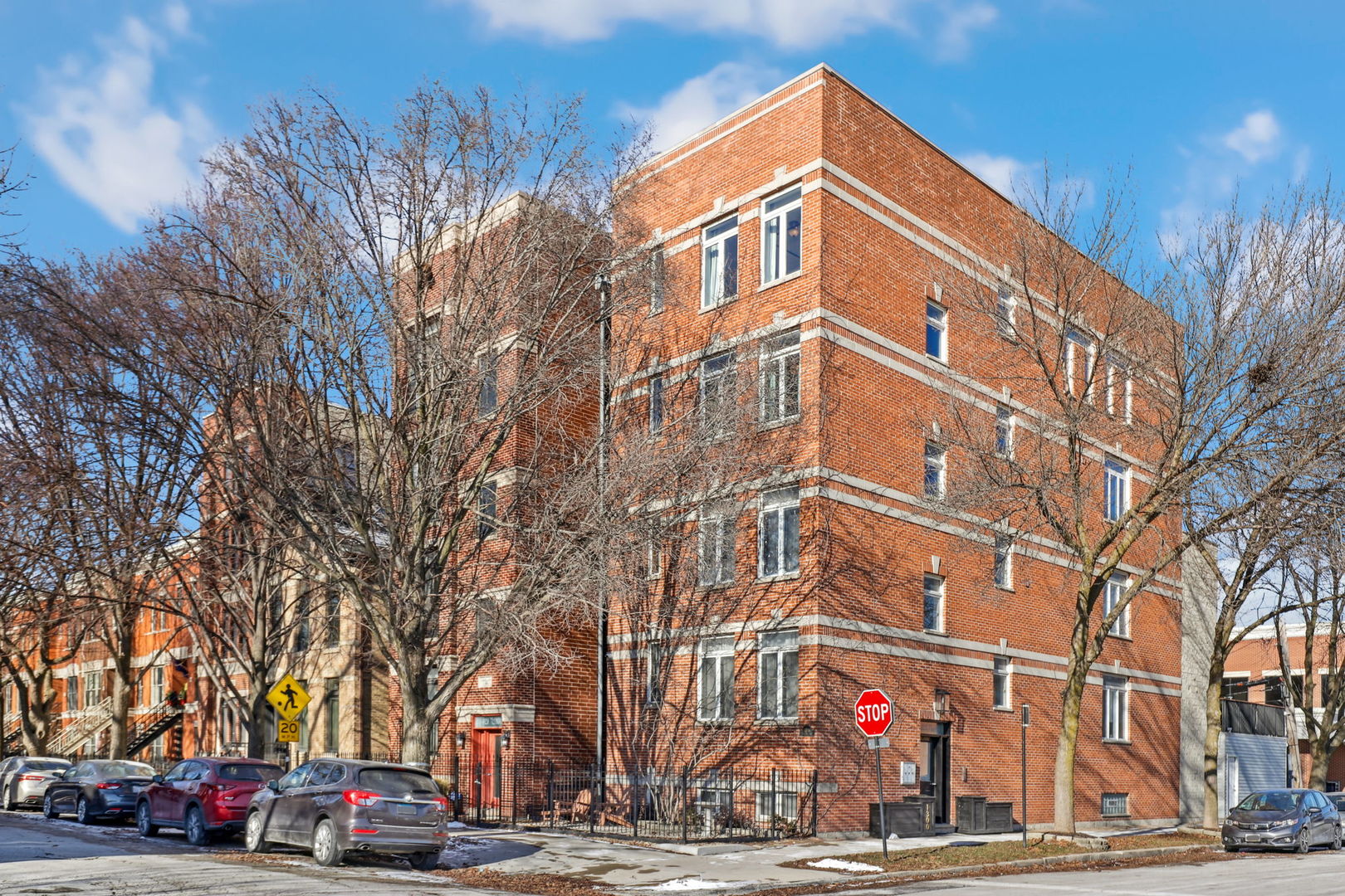 1300 West Fillmore Street, Unit 3 Chicago, IL 60607 - Photo 1 of 34