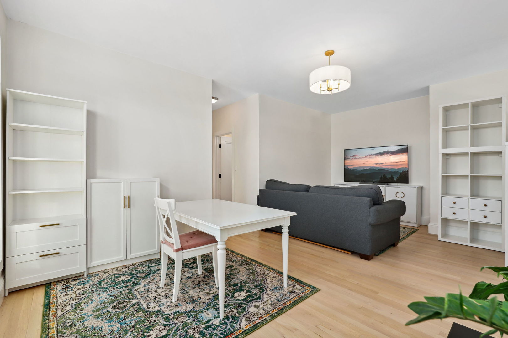 1300 West Fillmore Street, Unit 3 Chicago, IL 60607 - Photo 19 of 34