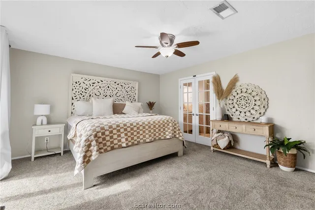 $350,000 | 3814 Holly Drive, Bryan, TX 77802