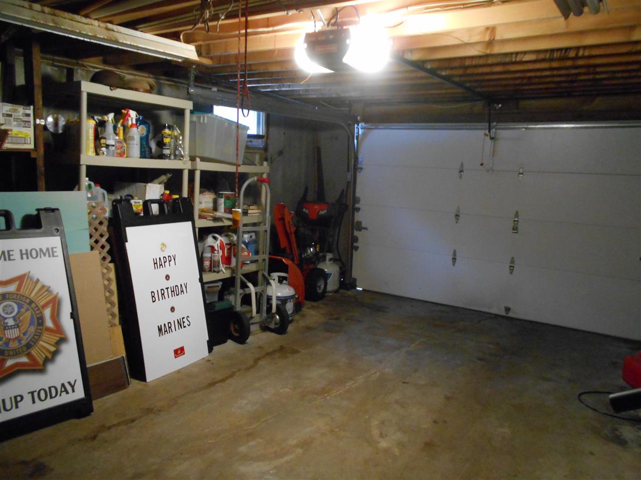 118 Belknap Road Hudson, NH 03051 - Photo 15 of 19 Gallery Image 15