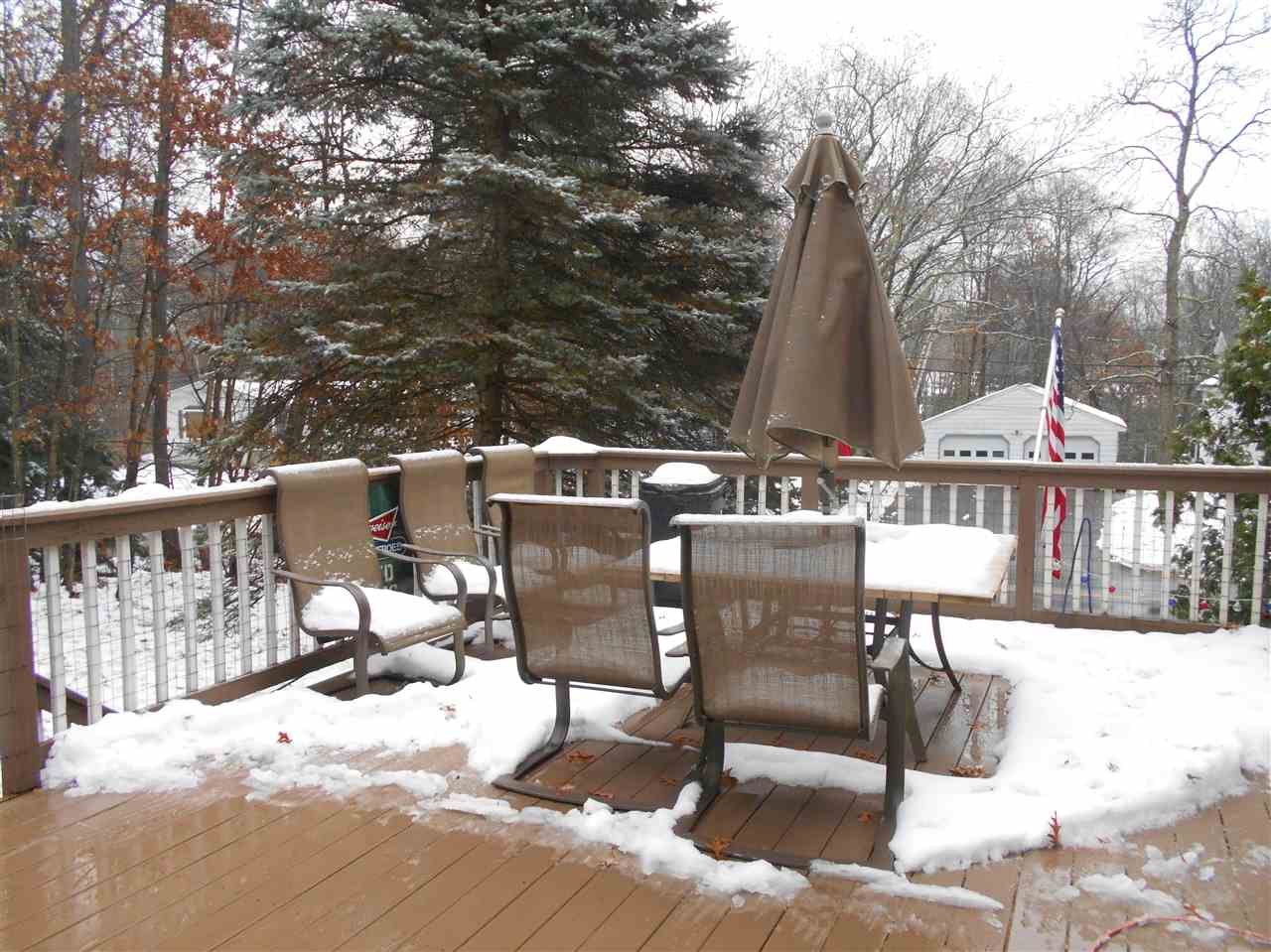 118 Belknap Road Hudson, NH 03051 - Photo 17 of 19 Gallery Image 17