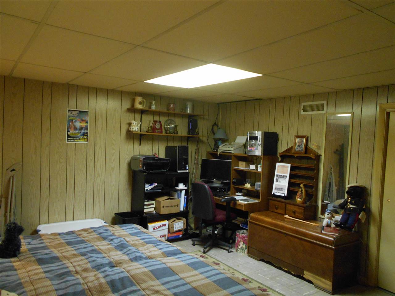 118 Belknap Road Hudson, NH 03051 - Photo 10 of 19 Gallery Image 10