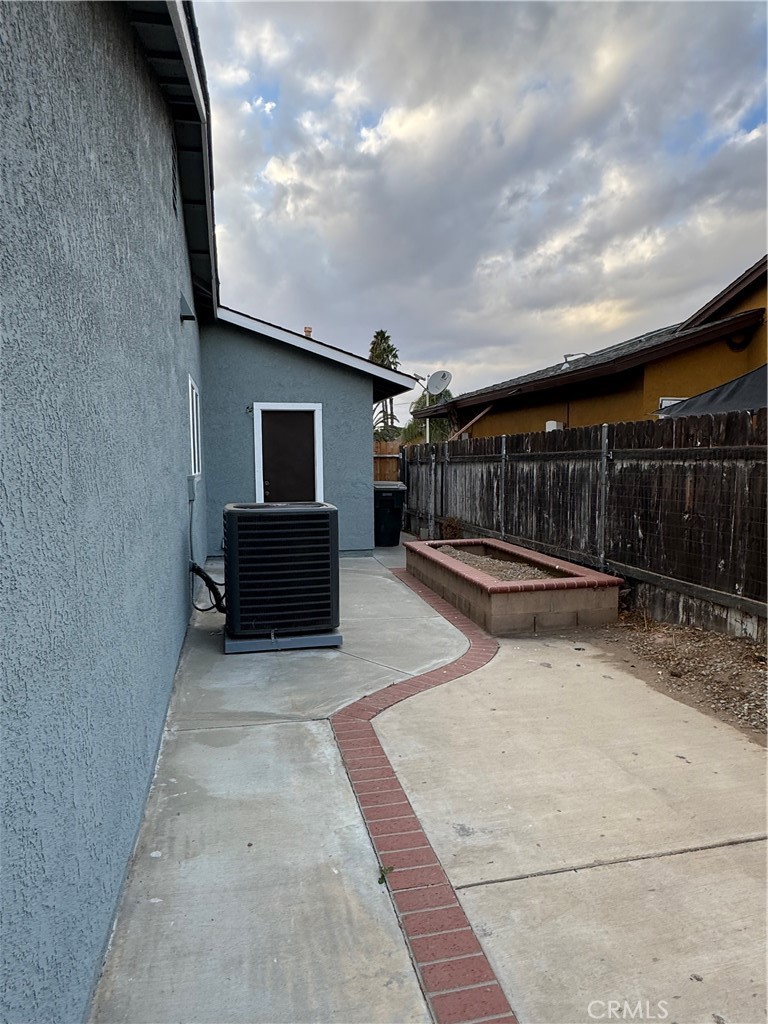 1731 Starboard Way Perris, CA 92571 - Photo 15 of 19