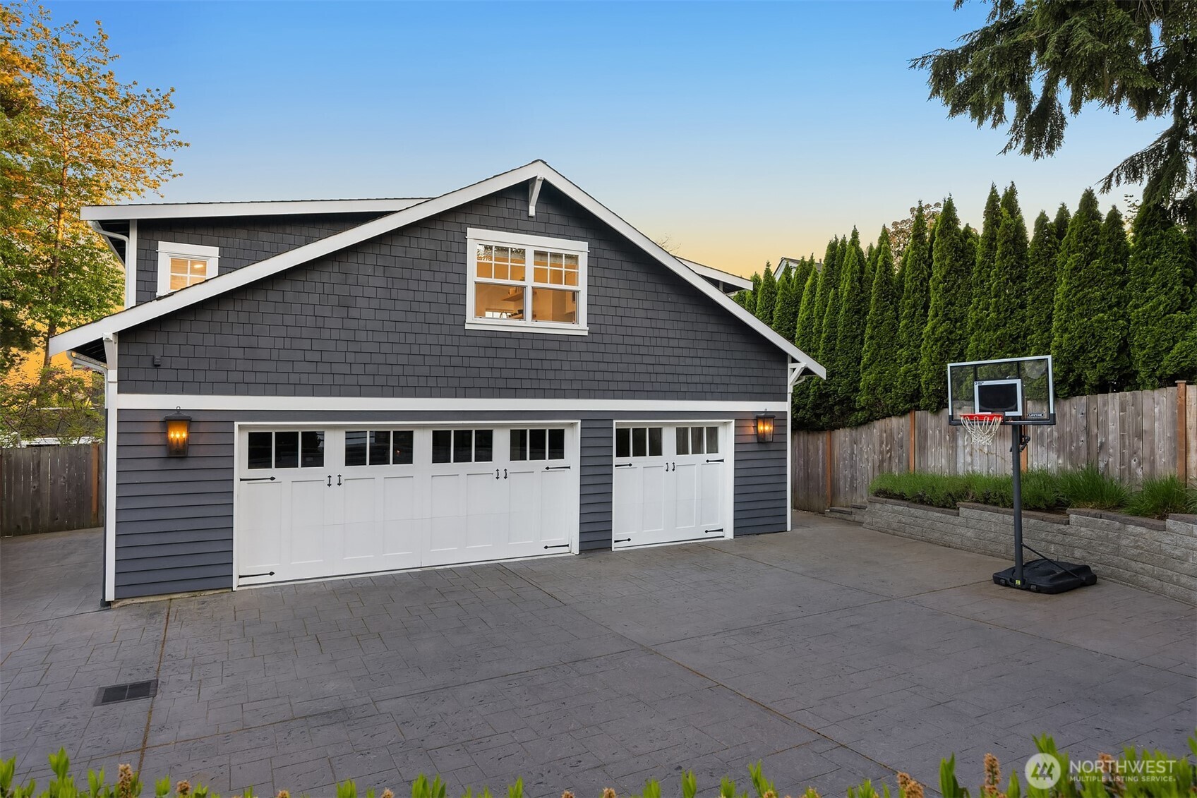 1029 3rd Street Kirkland, WA 98033 - Photo 2 of 40