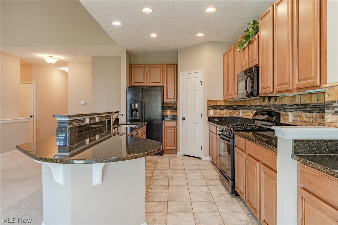 3175 Seven Bridges Road Medina, OH 44256 - Photo 8 of 29