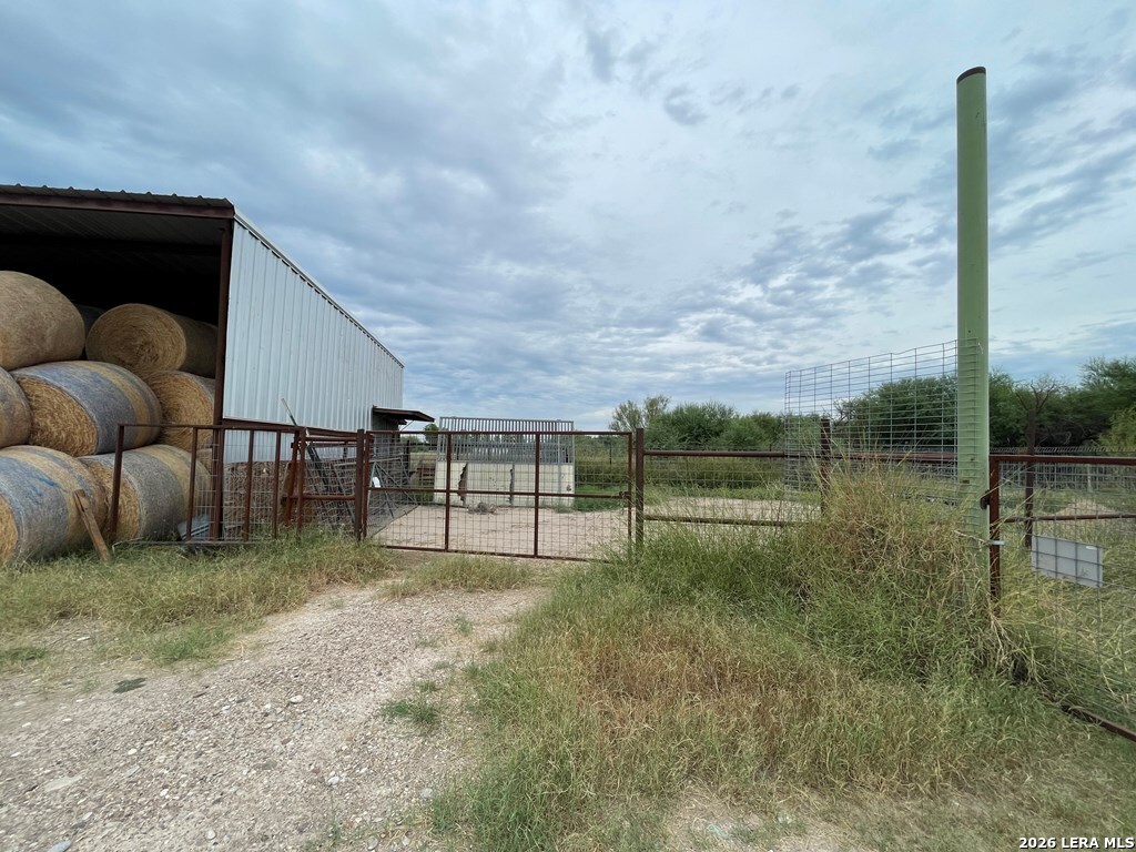 1085 Moses Road Quemado, TX 78877 - Photo 7 of 8