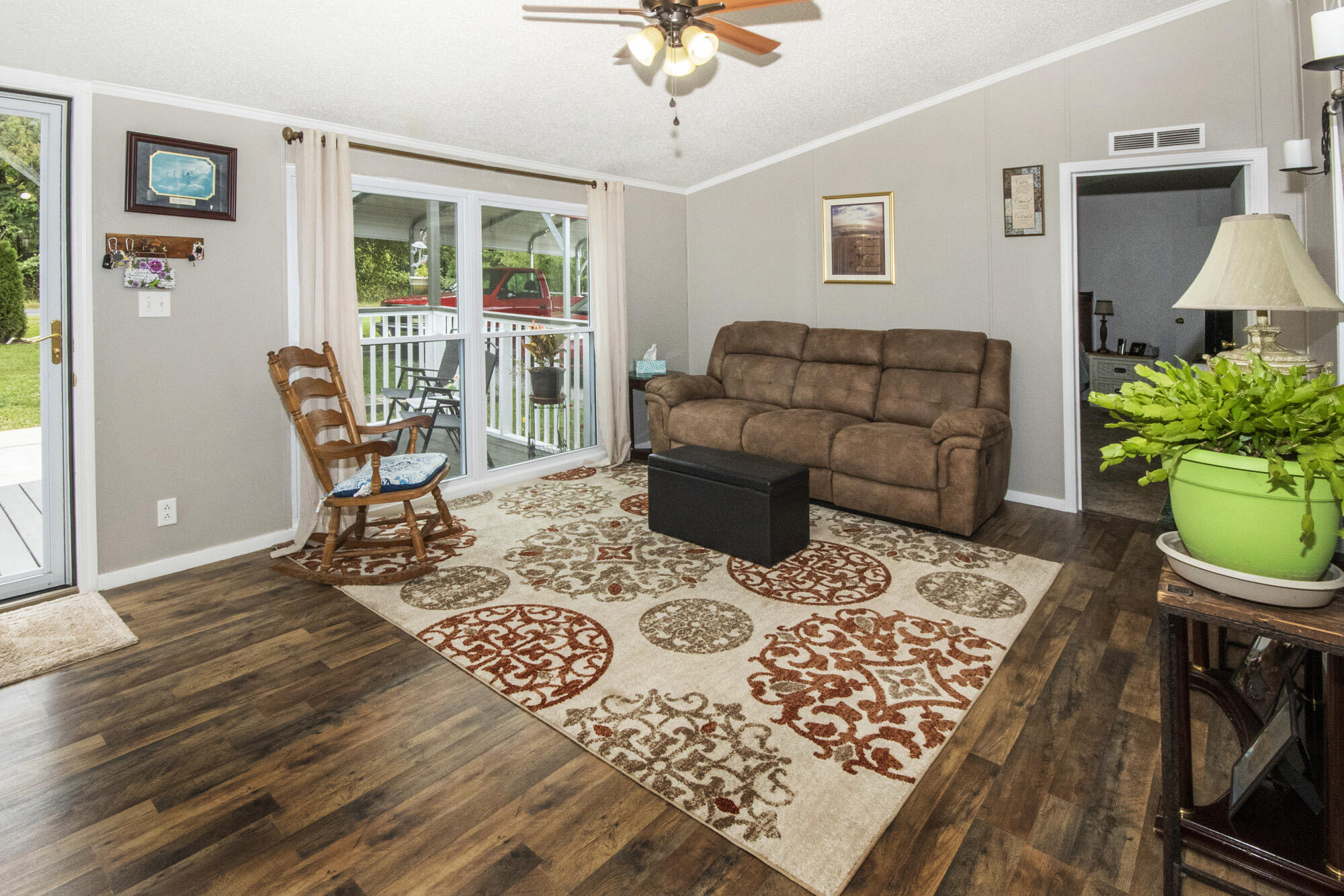 2203 Lynx Road New Market, TN 37820 - Photo 3 of 39 V19A3675