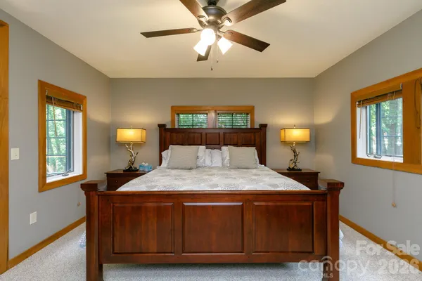 $399,000 | 222 Creekside Way, Unit D/202, Burnsville, NC 28714